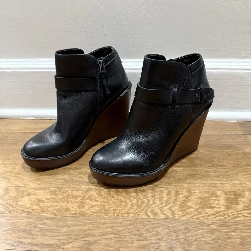 Dolce Vita Women's Black Colie Leather Wood Platform Wedge Ankle Boots Sz 9.5